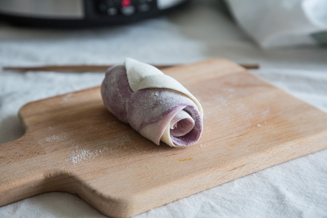 Purple Sweet Potato and Rose Bun recipe