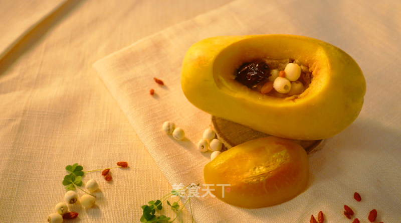 Papaya Tremella and Lotus Seed Soup recipe