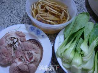Daylily and Green Vegetable Soup recipe