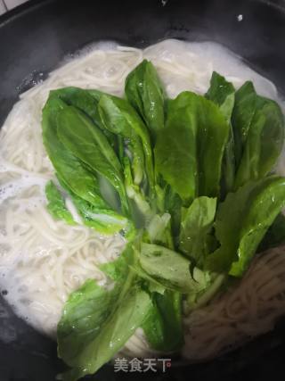 Kelp Chicken Noodles recipe