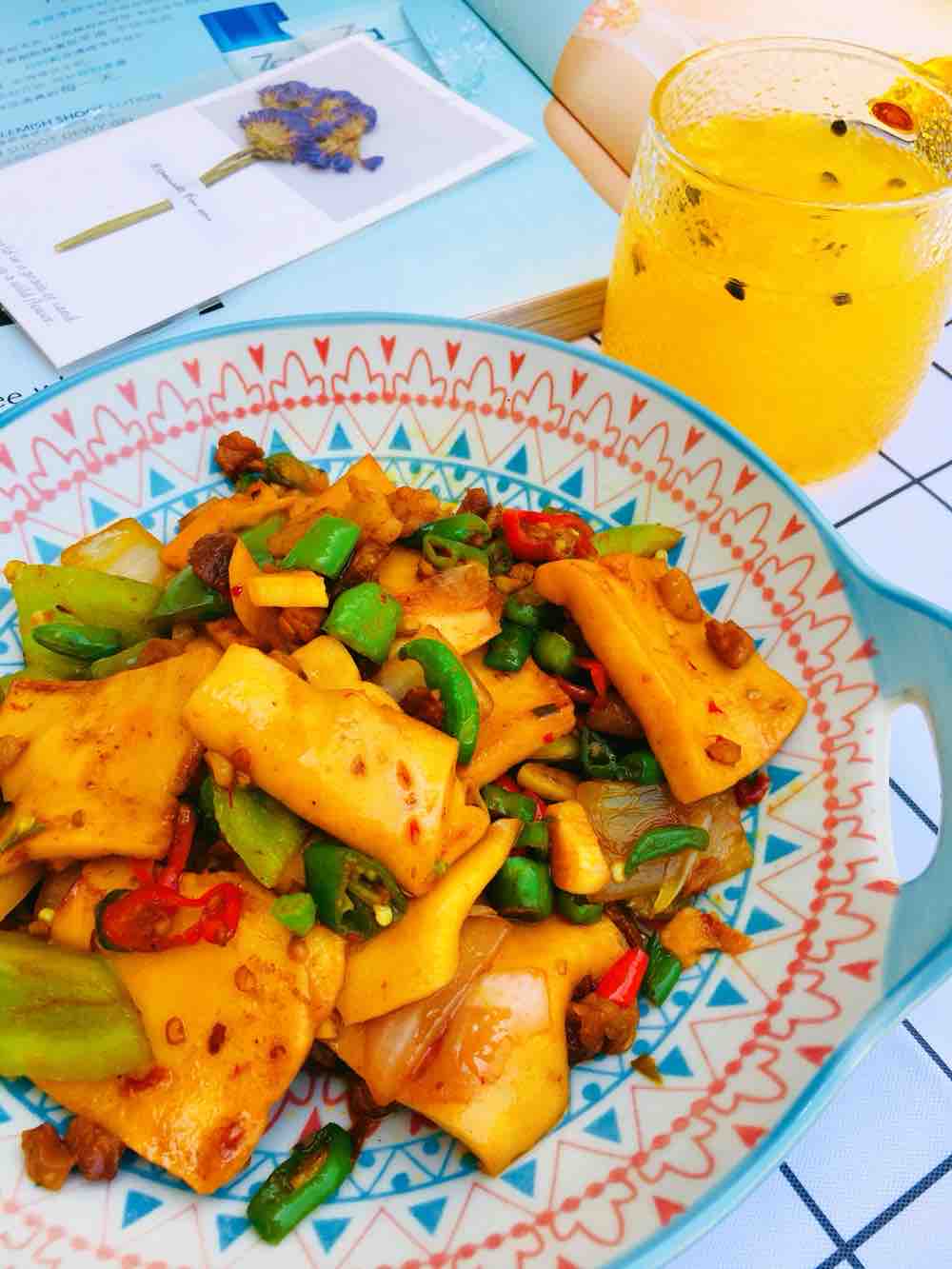 Spicy Stir-fried Chiba Tofu with Meals recipe