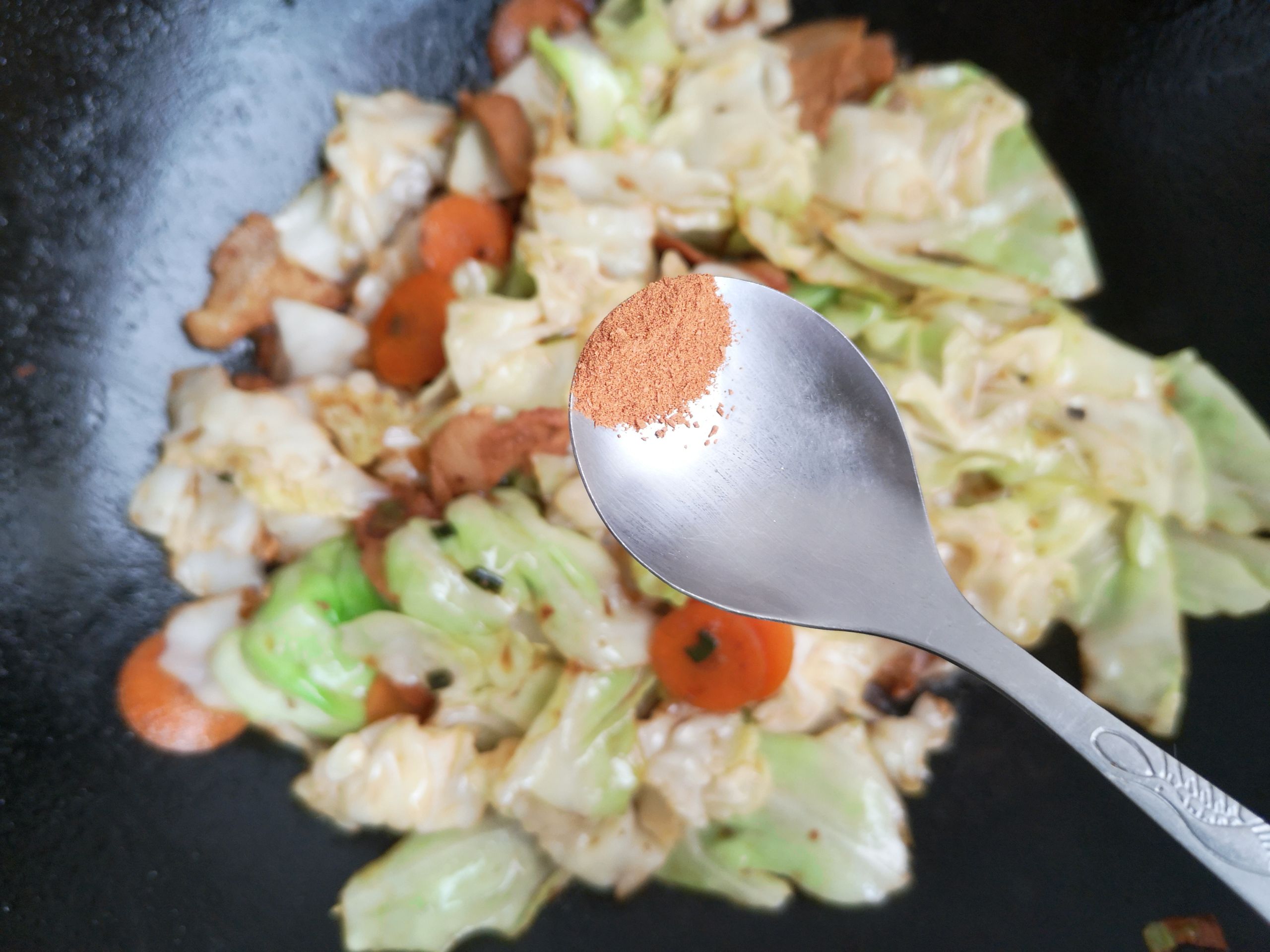 Gluttonous and Delicious Shredded Cabbage, Too Wasteful of Rice recipe