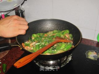 Loofah Stir-fried Shrimp recipe