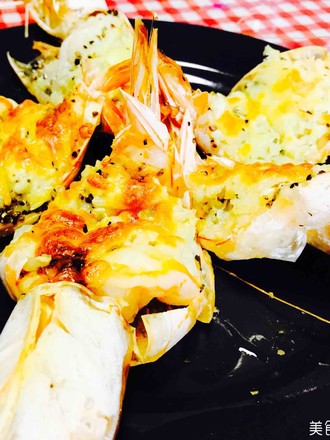 Baked Prawns with Garlic Cheese recipe