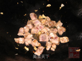 Braised Pork Ribs with String Beans recipe