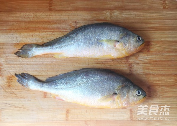 Braised Yellow Croaker recipe