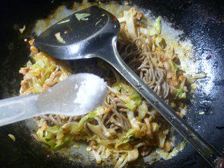 Stir-fried Soba with Pork Belly and Cabbage recipe