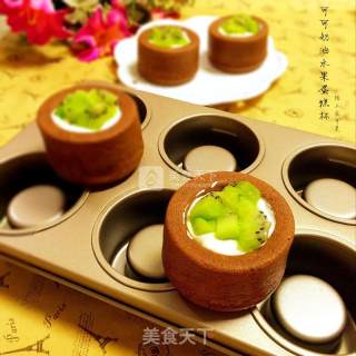 High-value Cocoa Cream Fruit Cake Cup recipe