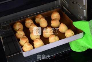 Classic and Delicious Cream Puff Production Process recipe