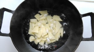 Braised Salted Fish with Winter Bamboo Shoots recipe