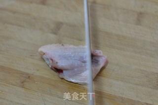 How to Enjoy Chicken Wings-handsome "private Kitchen"【three Sauce Braised Chicken Wings】 recipe