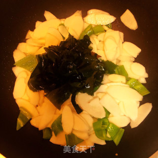 Fried Wakame with Yam! recipe