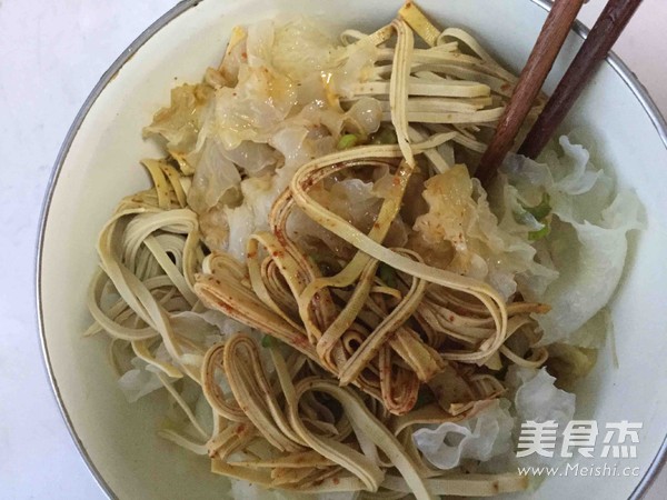 Thousands of White Fungus Companions recipe