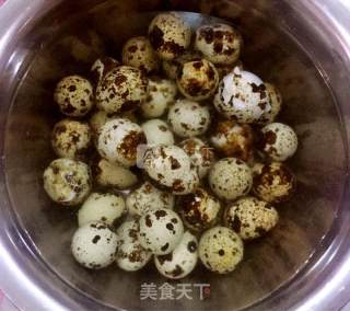 Ice Grass Encounters Quail Eggs recipe