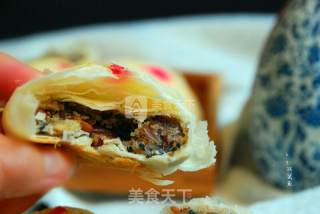 Traditional Meringue Five-core Moon Cake recipe