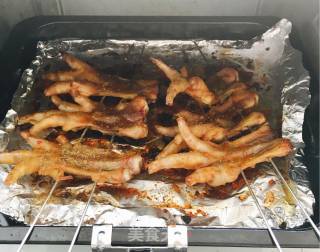 Grilled Chicken Feet in The Oven recipe