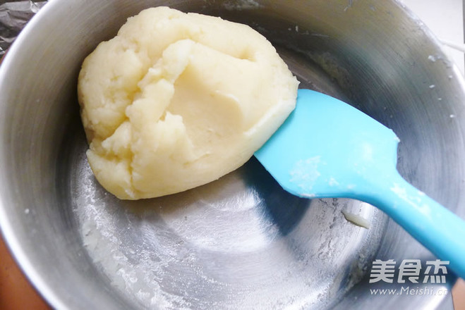 Puffs with Vanilla Matcha Sauce recipe