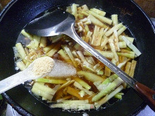 Braised Feet and Bamboo Shoots recipe