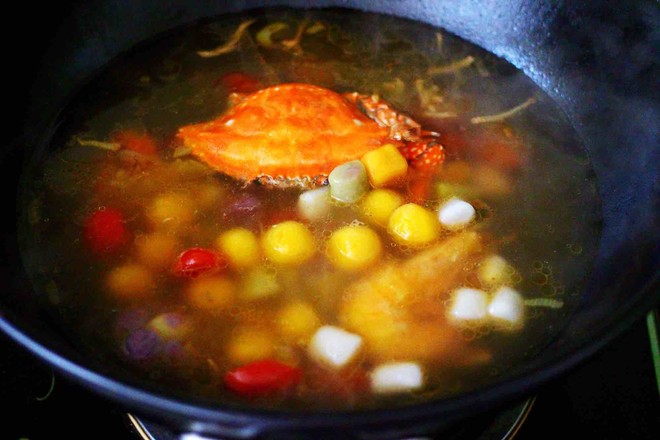 Stewed Taro Balls with Snow Peas and Seafood recipe