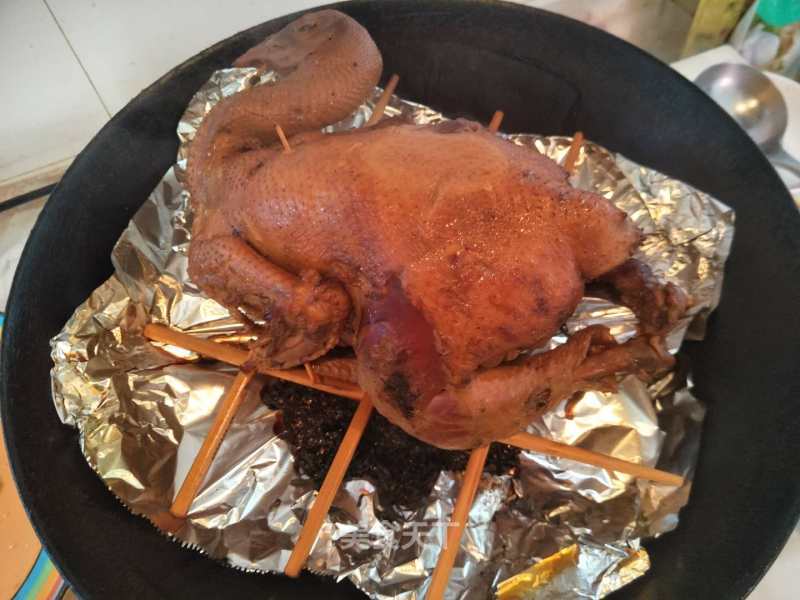 Smoked Chicken with Tea Cigarette recipe
