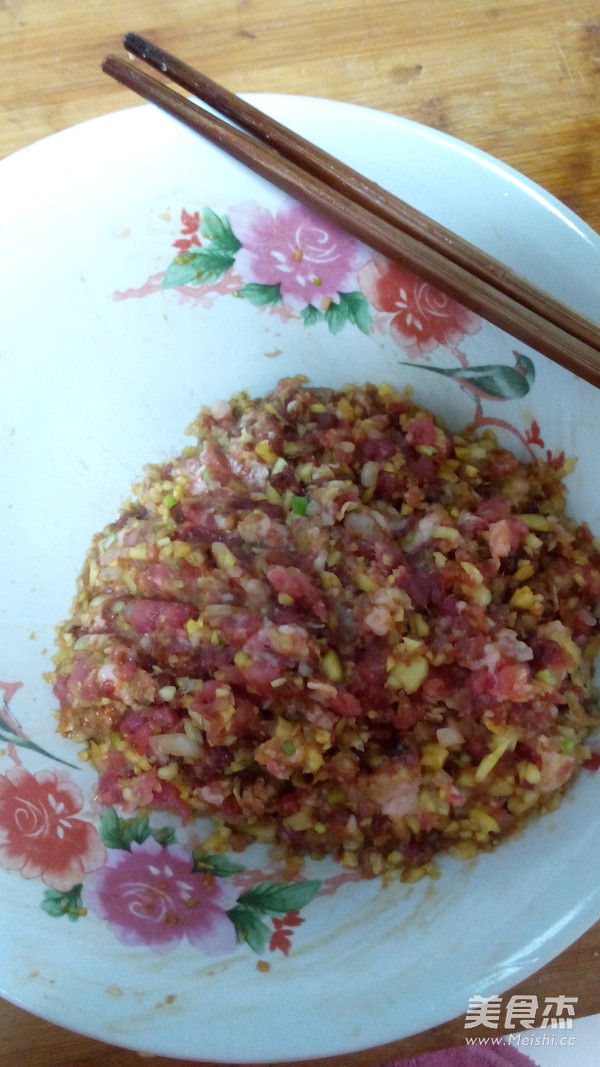 Cabbage and Shrimp Dumplings recipe