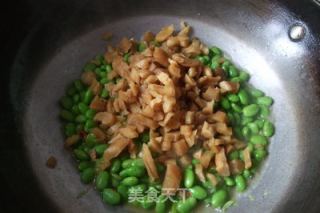 Fried Edamame with Dried Radish recipe