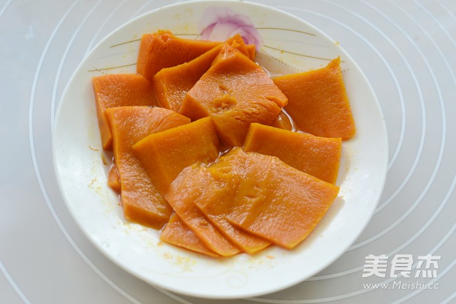 Pumpkin Noodles with Peanut Butter recipe