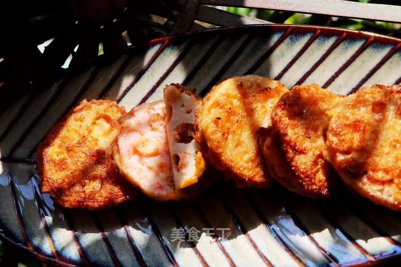 Shrimp and Lotus Root Cake recipe