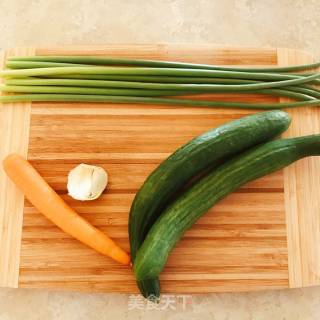 Cucumber with Walnuts and Garlic Moss recipe