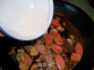 Stir-fried Fish Sausage with Double Mushroom recipe