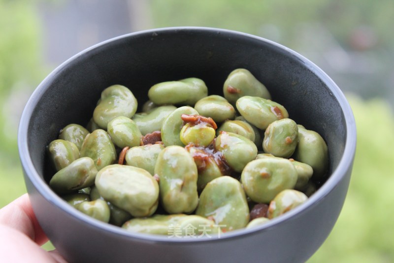 A Quick-hand Dish Made in Ten Minutes-roasted Broad Beans in Soy Sauce recipe