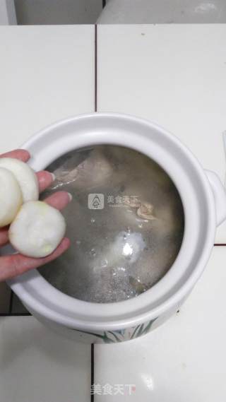 Water Chestnut Lotus Root Tube Bone Soup recipe