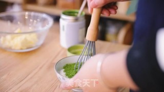 Matcha Two-tone Mousse recipe