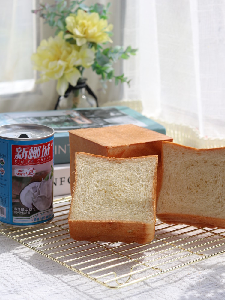 The Soft and Sweet Coconut Fragrant Small Toast is Delicious and Delicious!