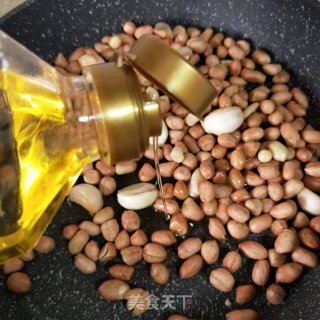Spiced Fried Peanuts recipe