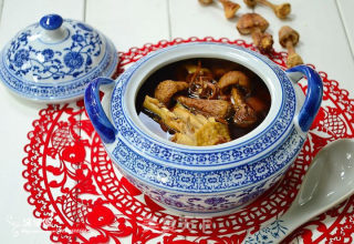 [stewed Chicken Soup with Cordyceps Flower Agaricus Blazei] A Mellow Chicken Soup that I Hope Will be Great for The Next Year recipe