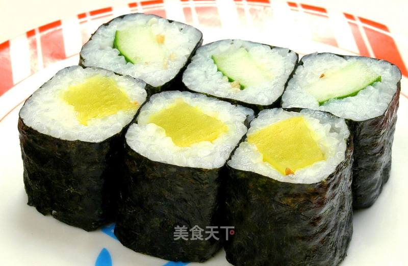 Fruit and Vegetable Duck Egg Sushi Roll recipe