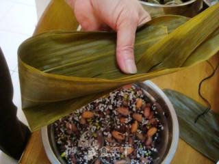 Dragon Boat Festival Rice Dumplings Fragrant-eight Treasure Lotus Paste Rice Dumplings recipe