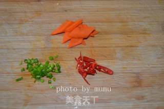 Stir-fried Vermicelli with Spontaneous Bean Sprouts recipe