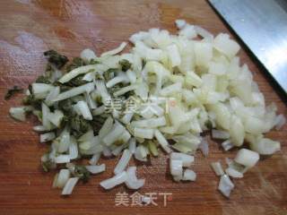 Stir-fried Seafood with Pickled Cabbage recipe