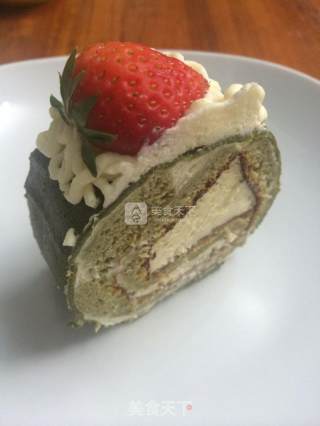 Matcha Strawberry Cake Roll recipe