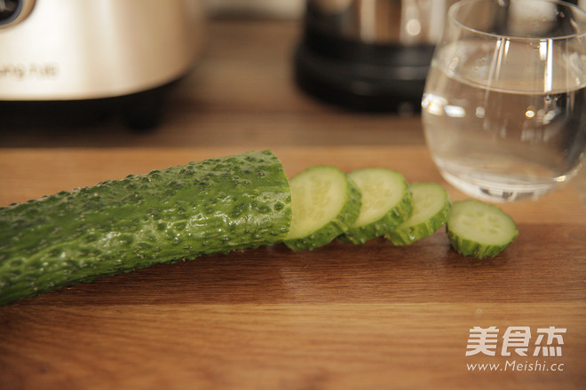 Cucumber Honey Juice recipe