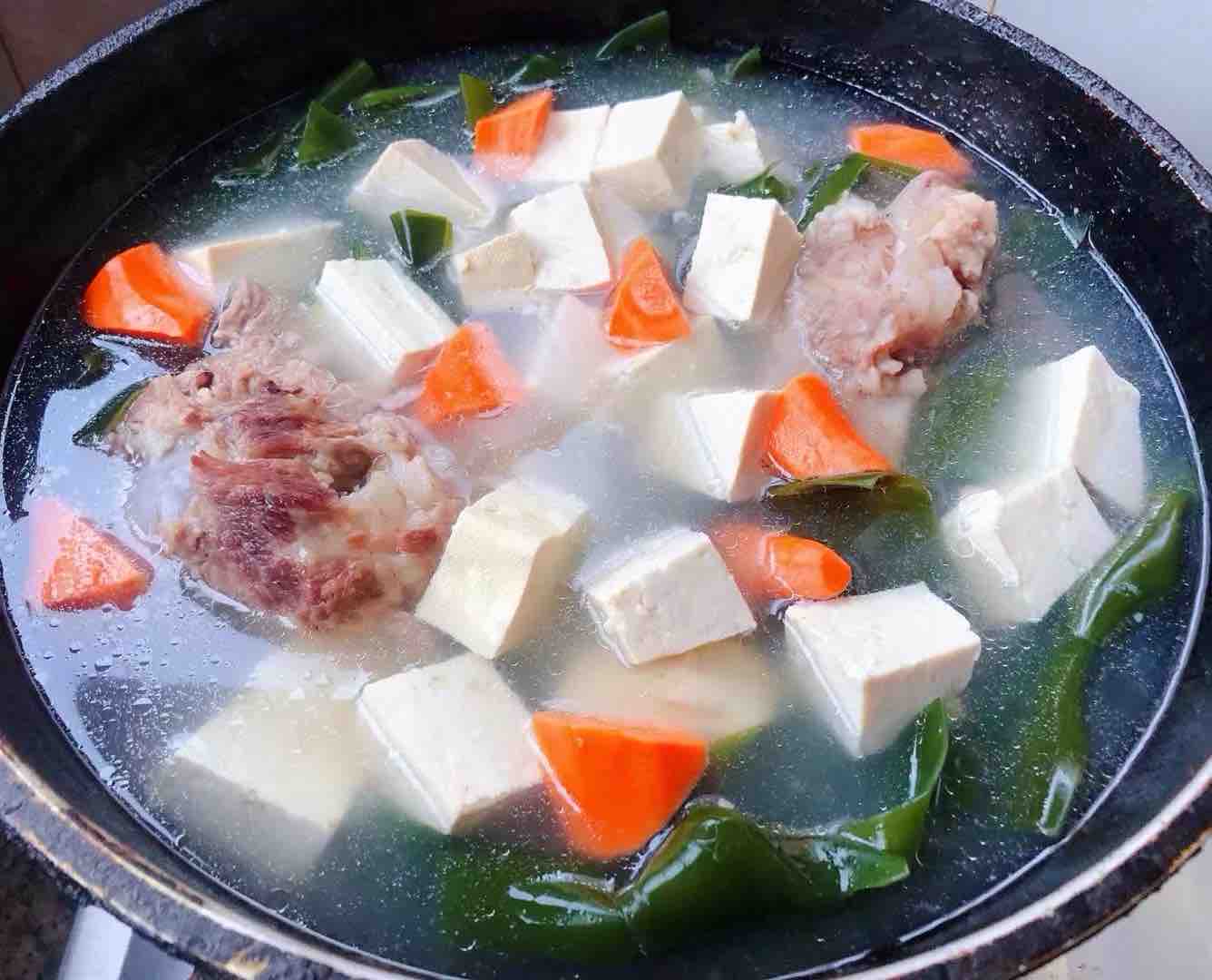 Seaweed Tofu Soup recipe