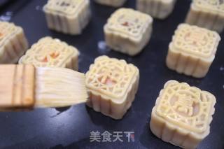 White Lotus Paste & Red Bean Paste Egg Yolk Moon Cake recipe