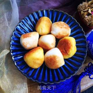 Pan-fried Golden and Silver Eggs recipe