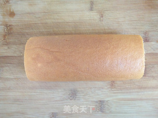 Strawberry Cream Cake Roll recipe