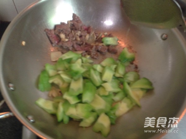 Bitter Melon Beef recipe