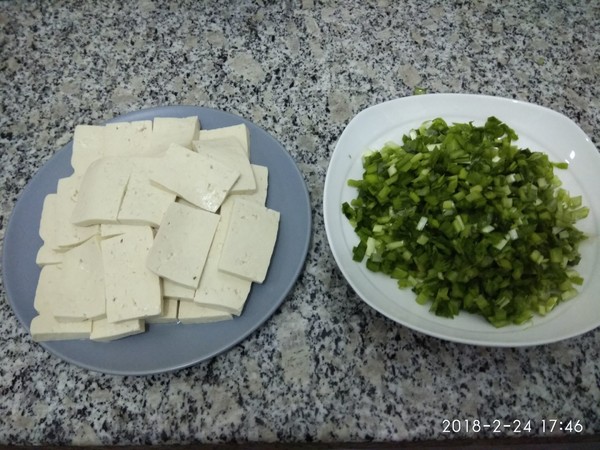 Leek Tofu Soup recipe