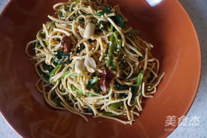 Tofu with Vernal Equinox and Red Oil Mixed with Spinach recipe