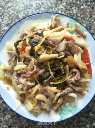 Sauerkraut Pork Noodle recipe